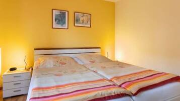 2 phòng ngủ, trang bị nội thất với thiết kế riêng biệt