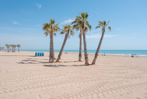 Vlak bij het strand