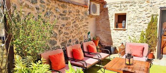 Country House 'Hacienda El Cencerro' with Private Pool, Wi-Fi and Air Conditioning