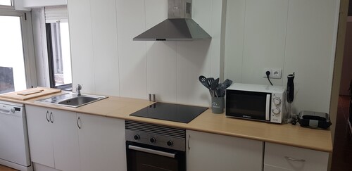 Spacious downtown apartment