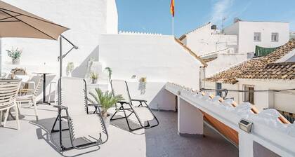 Holiday Home 'Paradiset' with Private Terrace, Wi-Fi and Air Conditioning