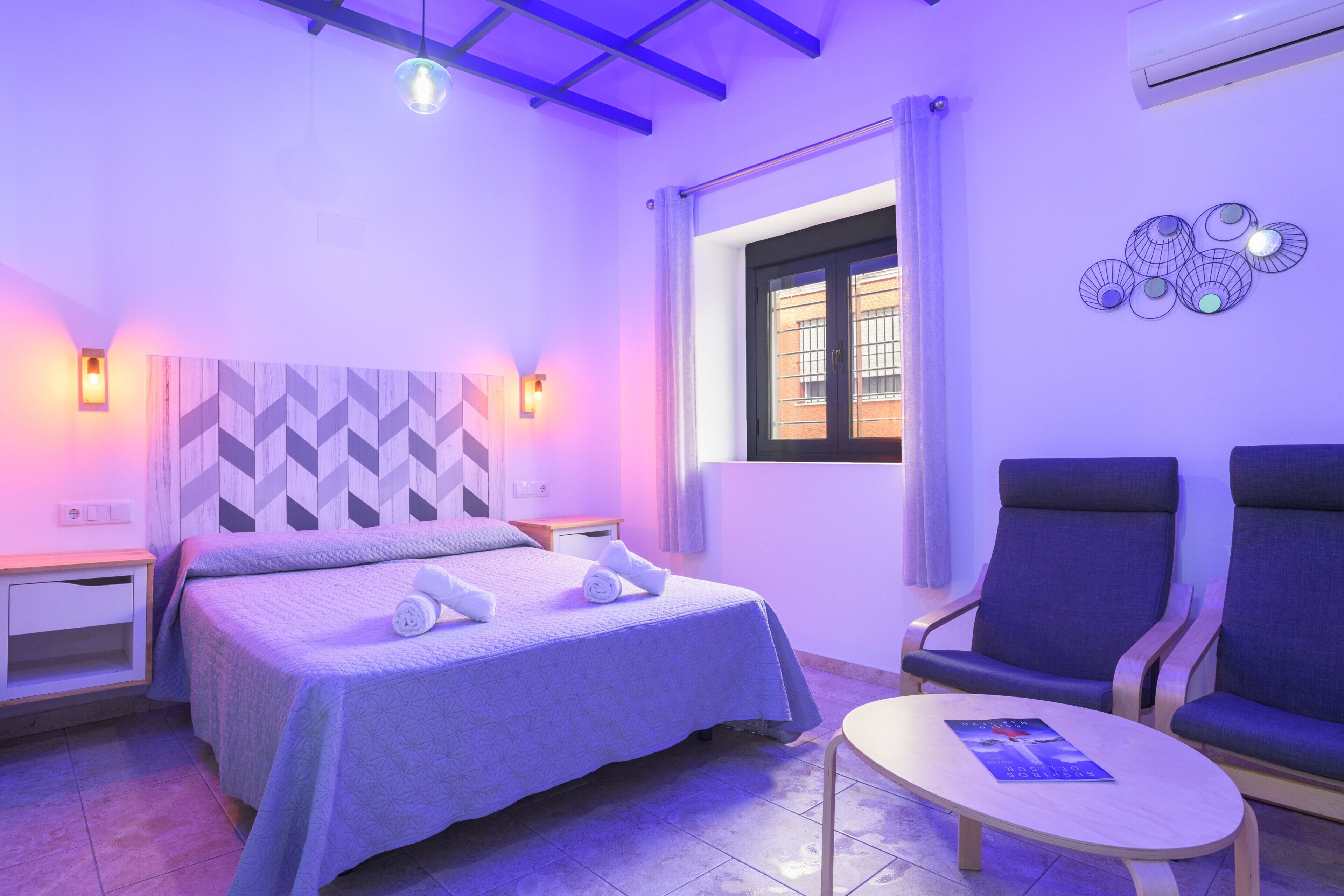 1 camera, ferro/asse da stiro, Wi-Fi gratuito, lenzuola