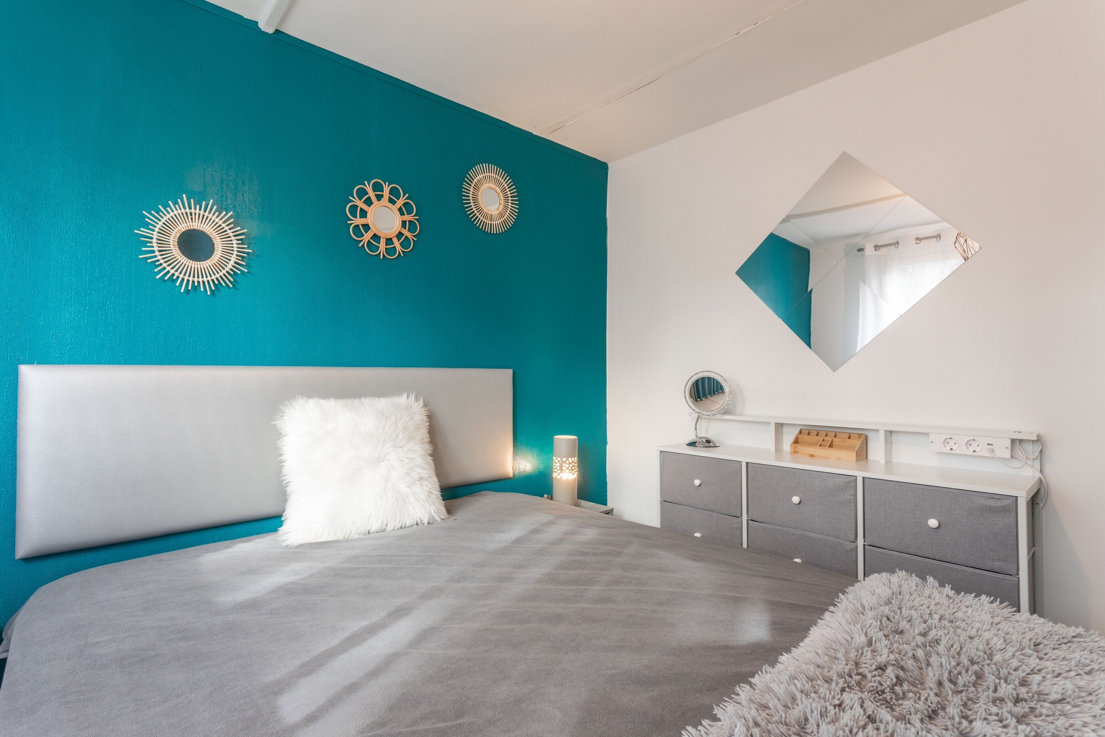 2 bedrooms, iron/ironing board, free WiFi, bed sheets