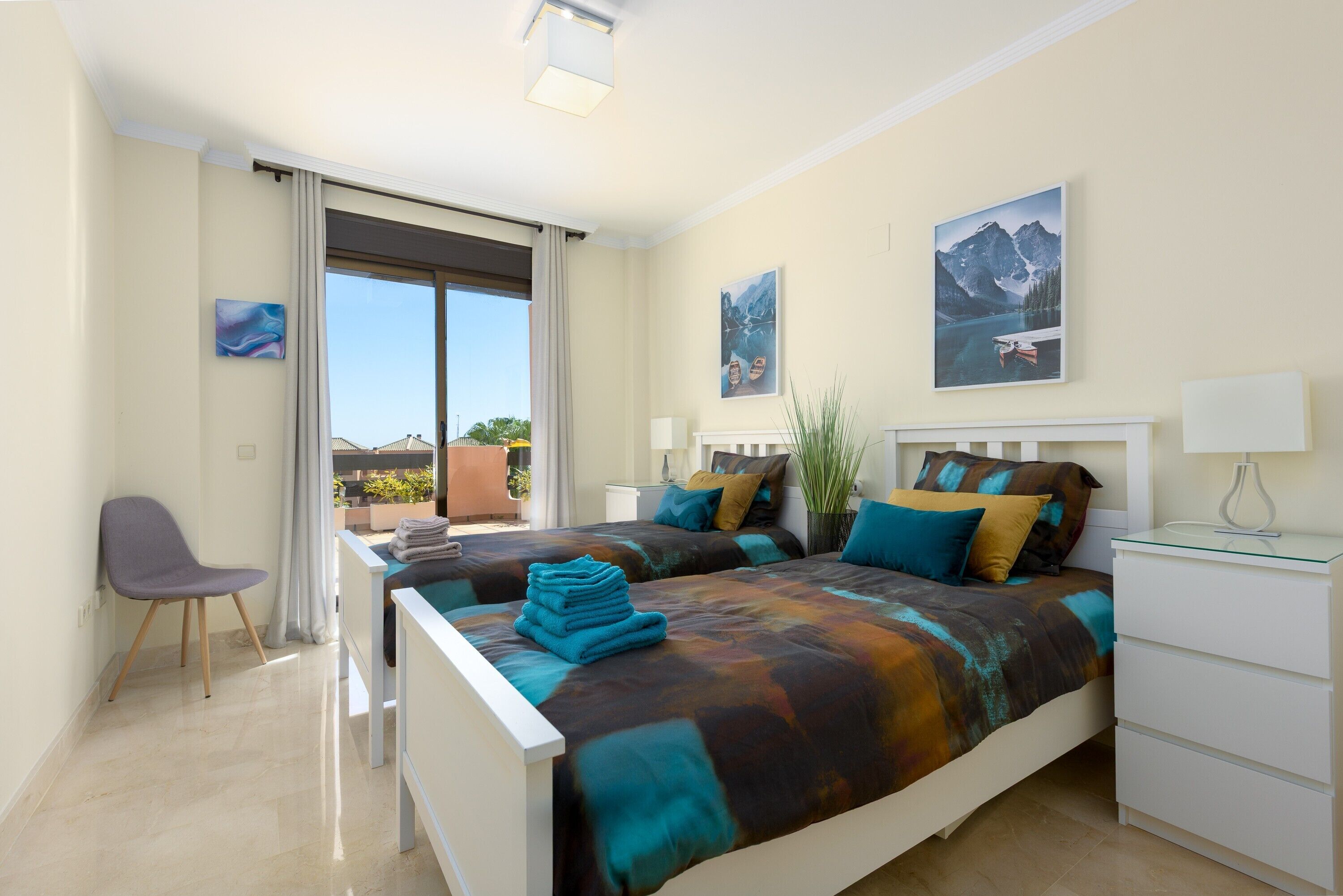 3 bedrooms, iron/ironing board, free WiFi, bed sheets