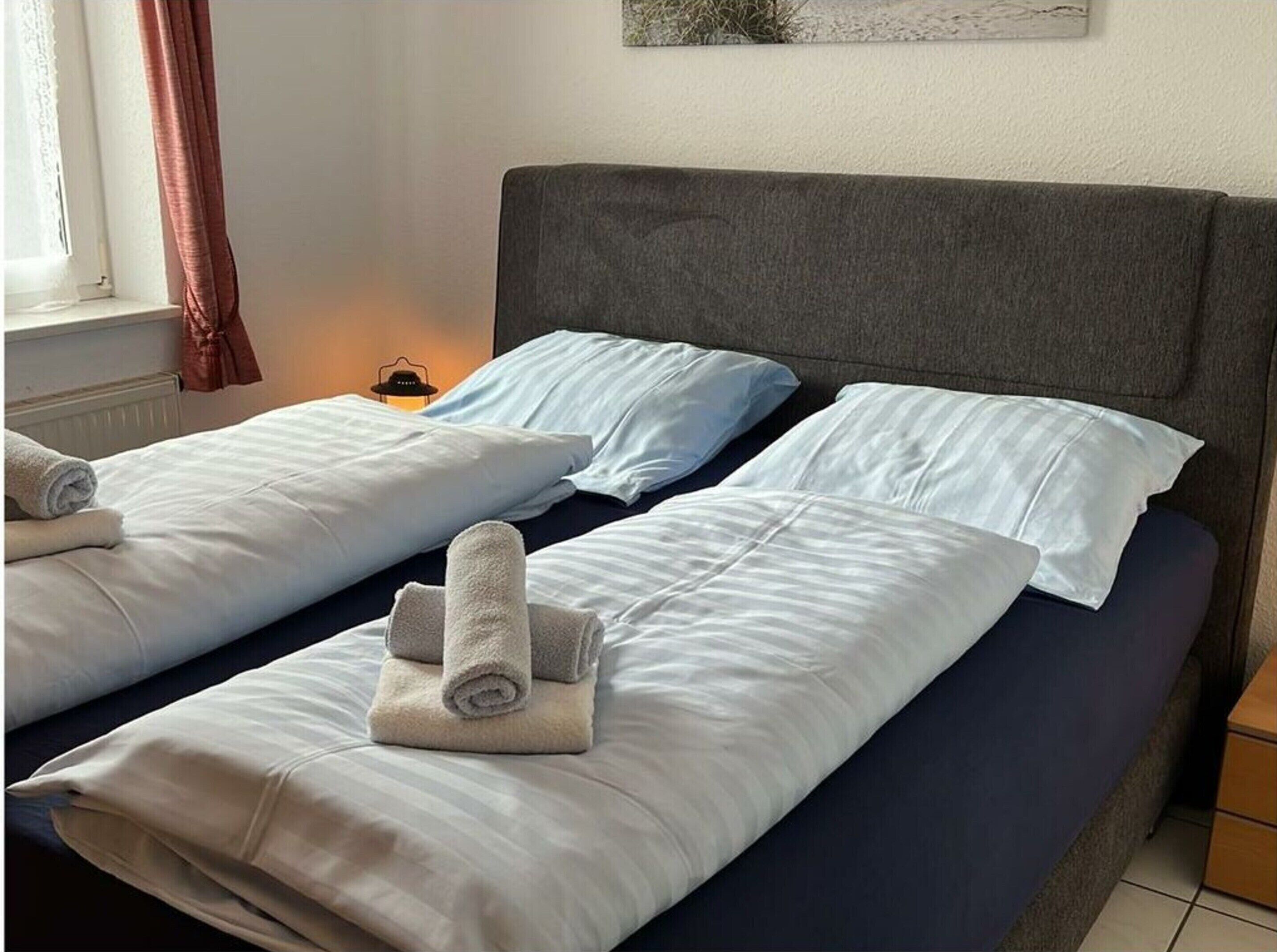 1 bedroom, individually furnished