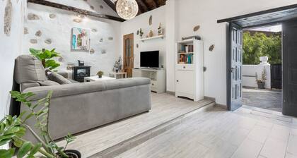 Vacation Home 'Casa Doña Carmen' with Mountain View, Private Terrace and Wi-Fi