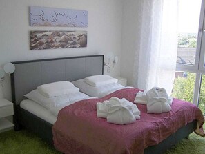 House | 2 bedrooms, individually furnished