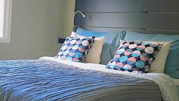 3 bedrooms, WiFi, bed sheets