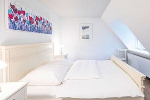 3 bedrooms, individually furnished