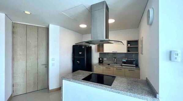 Apartment | Private kitchen | Fridge, microwave, oven, cookware/dishes/utensils