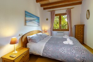 3 camere, ferro/asse da stiro, Wi-Fi gratuito, lenzuola