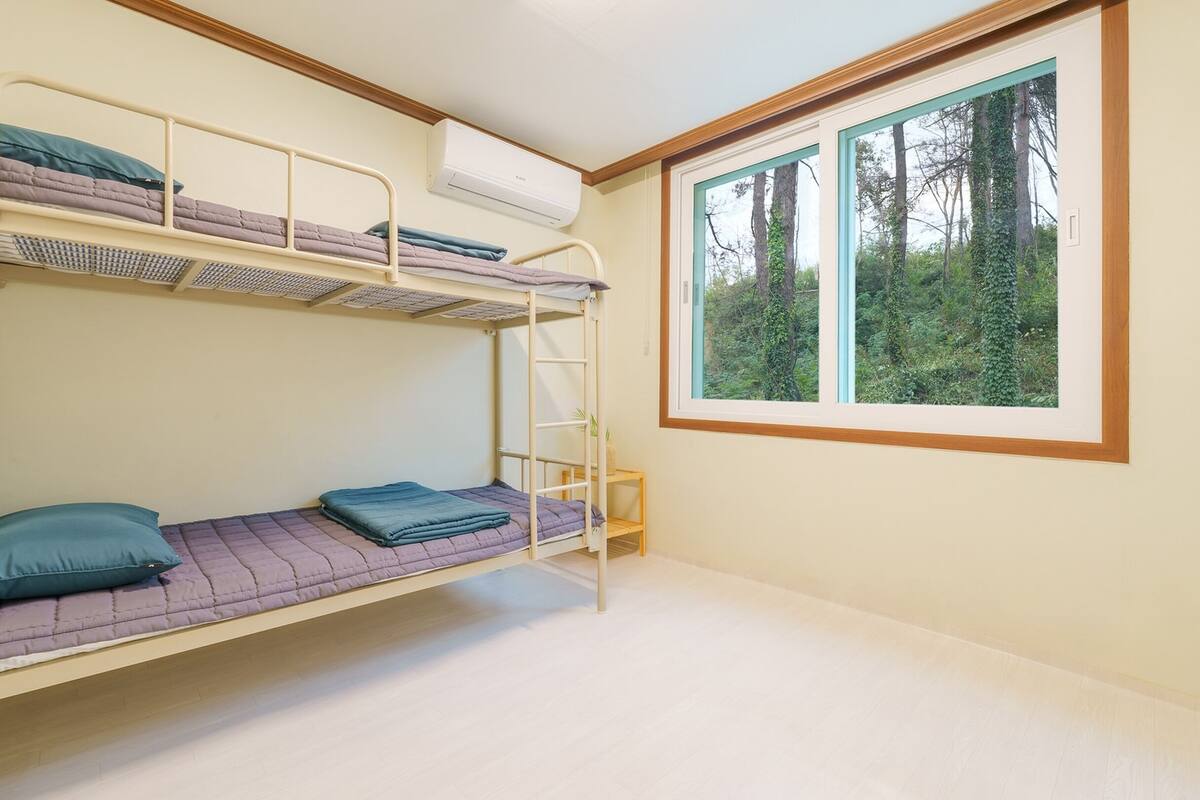 1 bedroom, free WiFi