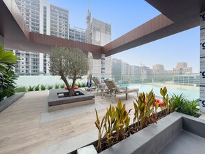 Property grounds - Modern Studio with Great Amenities (Dubai)