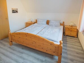 1 bedroom, individually furnished, iron/ironing board - Nemo Comfortable Holiday Residence (Varel)