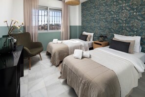 2 chambres, fer et planche Ă repasser, Wi-Fi gratuit, draps fournis