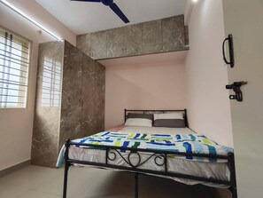 2 Schlafzimmer, WLAN, Bettwäsche