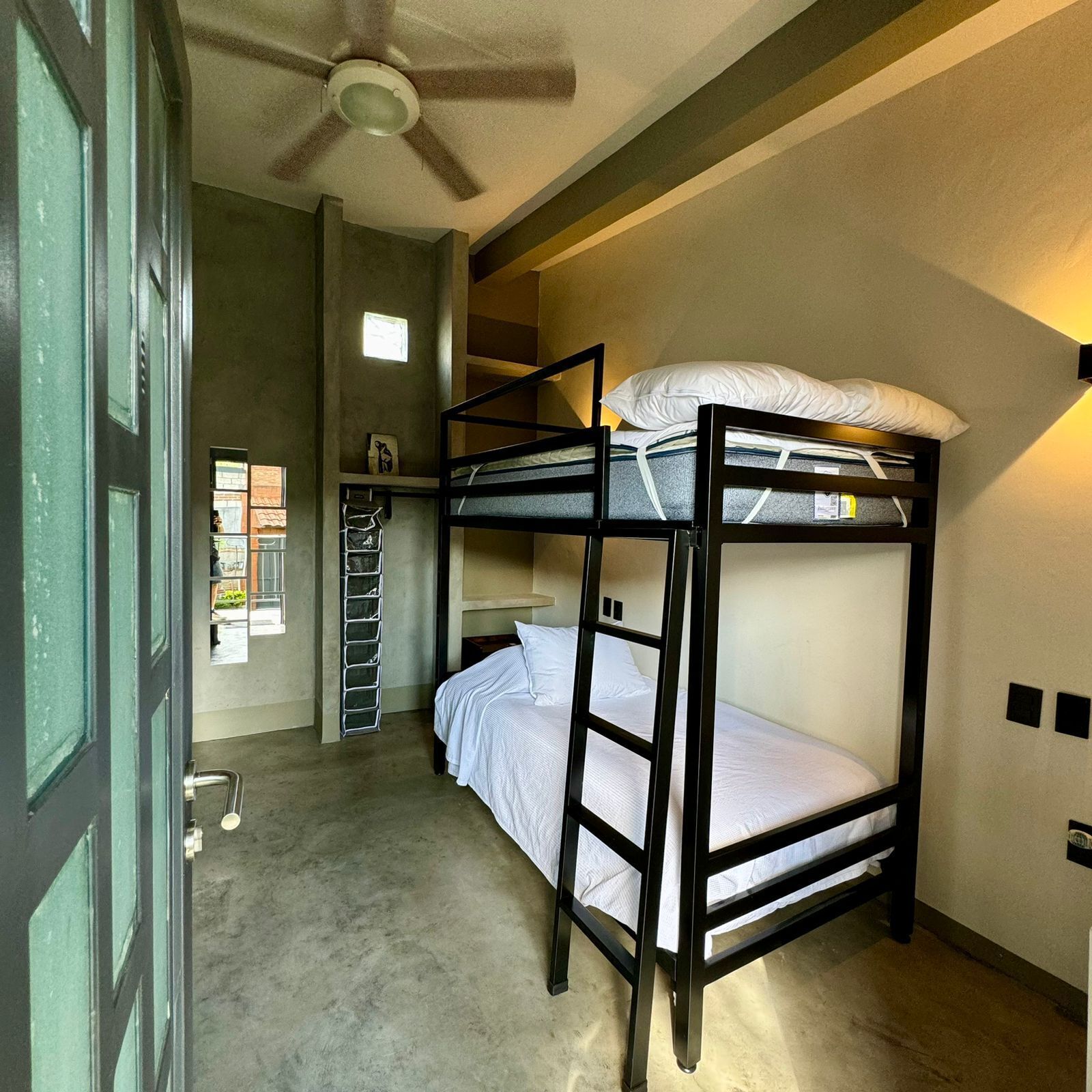 5 slaapkamers, wifi, beddengoed