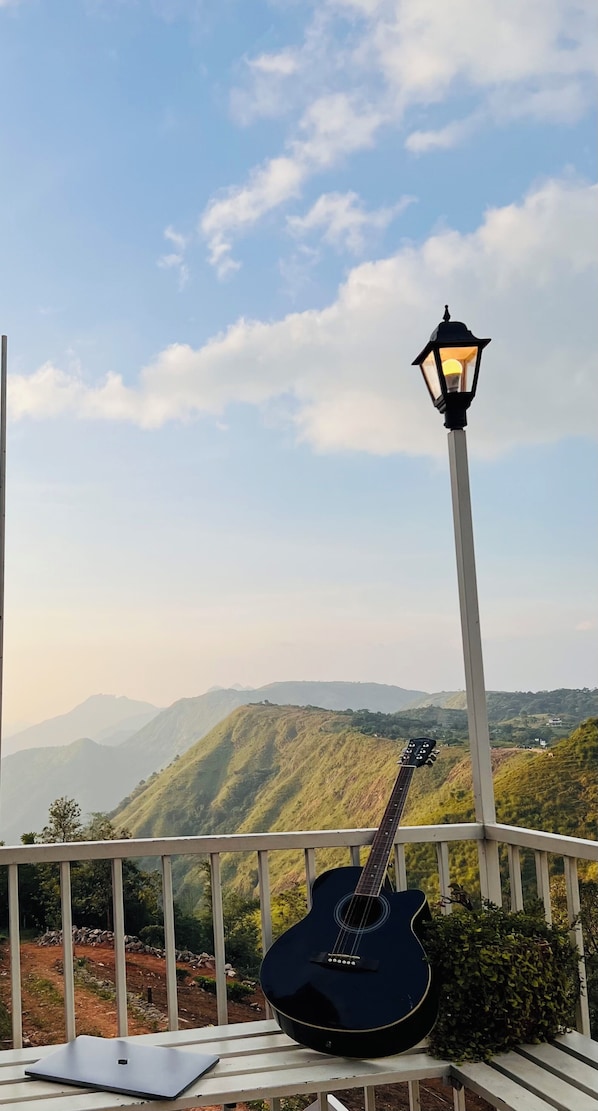 Terrace/patio - AIKKARA COTTAGES (Peermade)