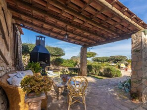 Mobile Home | Dining