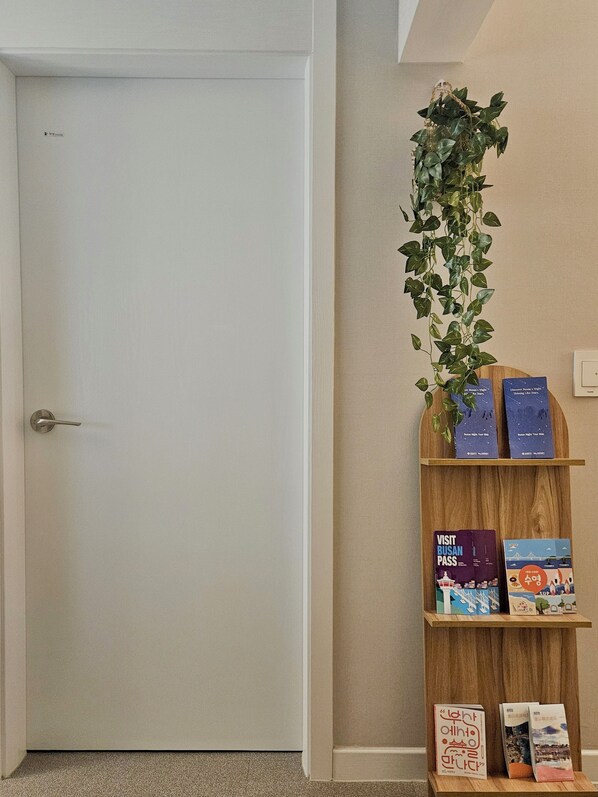 Apartment, Multiple Beds, Non Smoking, Kitchen (non-Korean nationals only) | Living area
