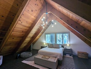 3 chambres, bureau, Wi-Fi, draps fournis