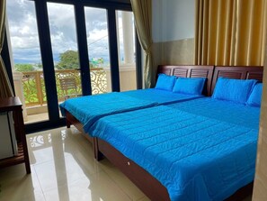 Standard Double Room, Garden View | Free WiFi
