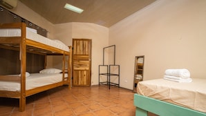 Family Quadruple Room - Hospedaje Papalotes (Quepos)