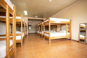 Economy Shared Dormitory, Mixed Dorm