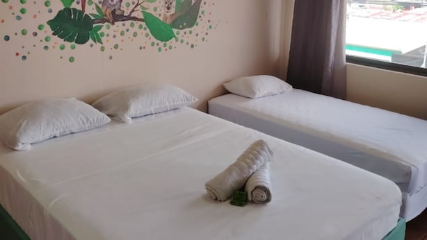 Comfort Triple Room - Hospedaje Papalotes (Quepos)