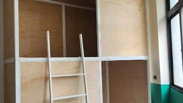Dortoir Partagé Économique | Décoration personnalisée, espace de travail pour ordinateur portable