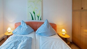 2 quartos, individualmente mobiliados