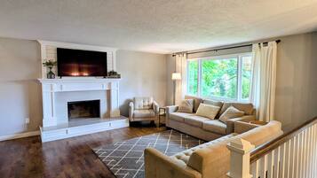 Älytelevisio, pöytäjalkapallopöytä