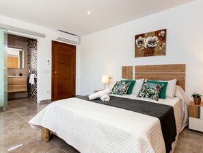 3 soverom, individuelt innredet og strykejern/-brett