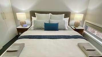 2 bedrooms, iron/ironing board, travel cot, WiFi
