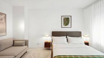 2 bedrooms, iron/ironing board