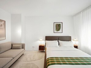 2 bedrooms, iron/ironing board