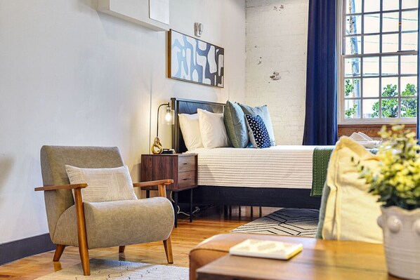 1 chambre, bureau, fer et planche à repasser, Wi-Fi