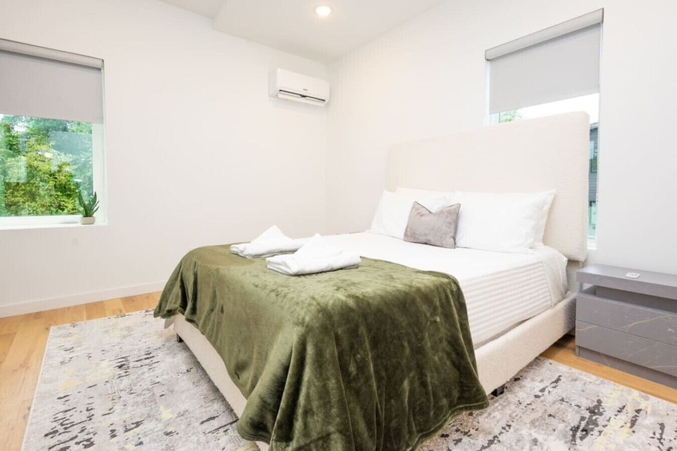 1 chambre, fer et planche à repasser, Wi-Fi, literie fournie