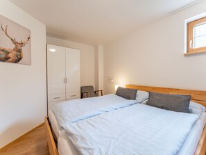 3 多间卧室、上网接入