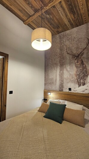 3 dormitorios, escritorio, wifi