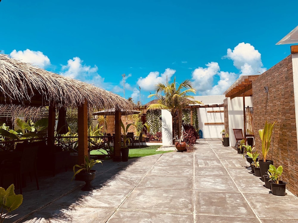 Himeyn Beach Inn Maldives