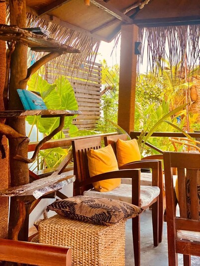 Himeyn Beach Inn Ocho Homes