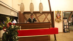 Meja sambut tetamu