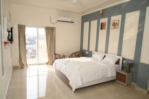 Deluxe Double or Twin Room, 1 Bedroom, Garden View