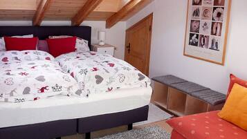 3 Schlafzimmer, individuell eingerichtet