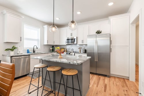 Dog-Friendly Apt with Fenced Yard in Richmond, VA!