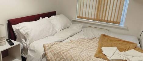 1 Schlafzimmer, Bügeleisen/Bügelbrett, WLAN, Bettwäsche