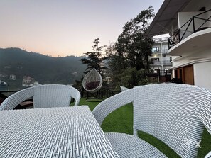 Garden view - Hotel Wraveler Inn Mussorrie (Dehradun)
