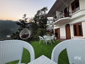 Garden view - Hotel Wraveler Inn Mussorrie (Dehradun)