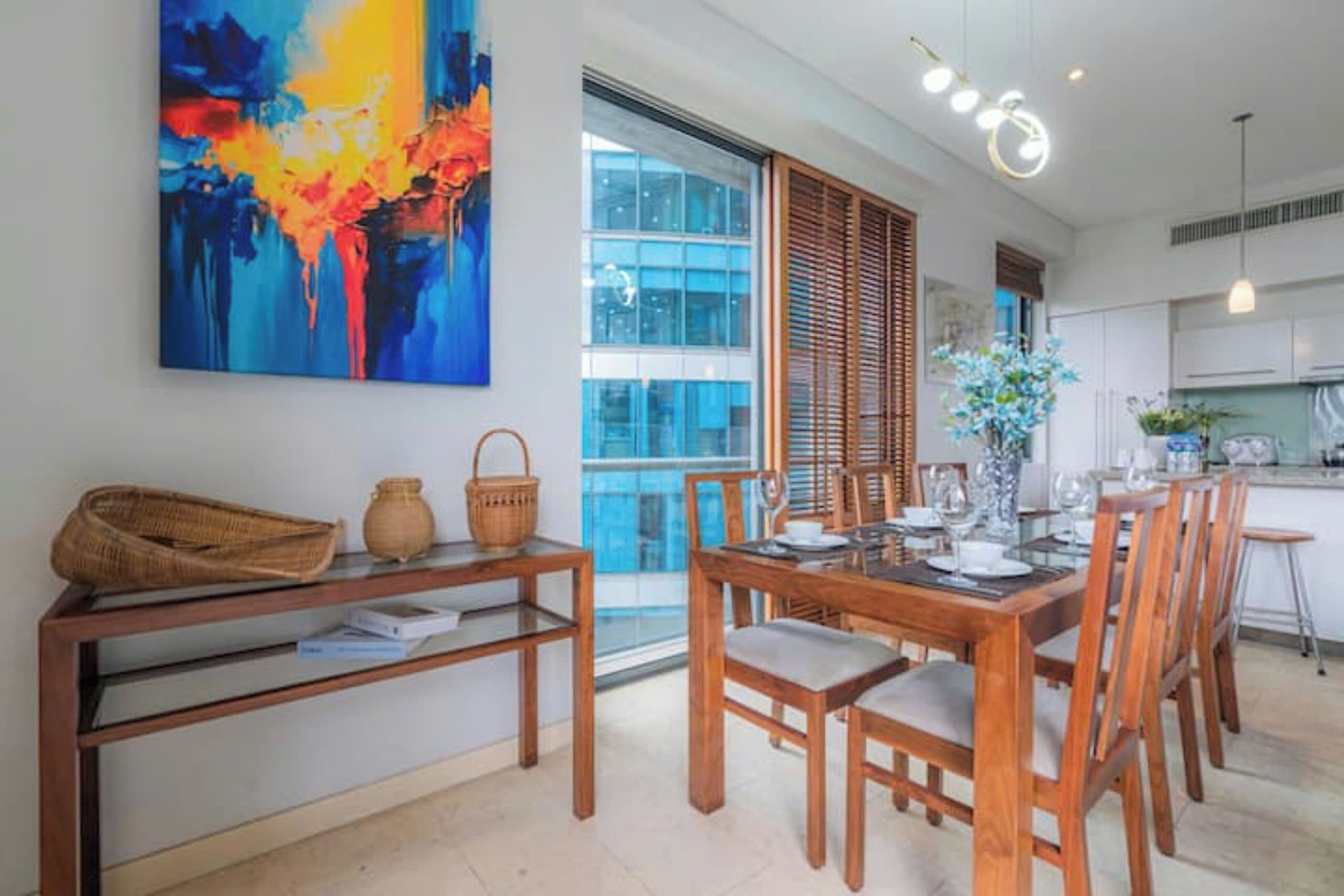 Phòng Suite Royal, 3 phòng ngủ, quyền sử dụng Club Lounge, quang cảnh thành phố | Bộ đồ giường cao cấp, chăn bông, nệm Select Comfort 